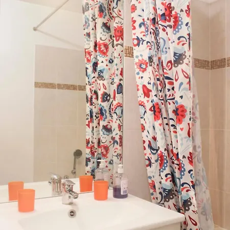 3-rooms With Wifi And Balcony