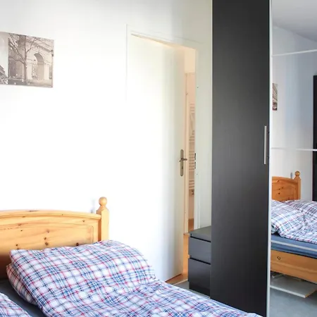 3-rooms With Wifi And Balcony Apartment Saint-Denis (Seine-Saint-Denis)