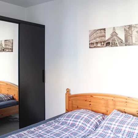 3-rooms With Wifi And Balcony Apartment *