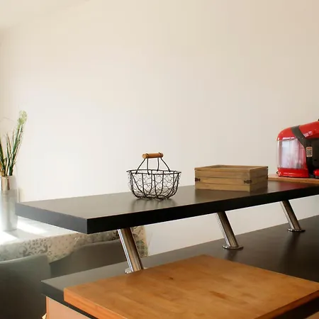 Apartment 3-rooms With Wifi And Balcony *
